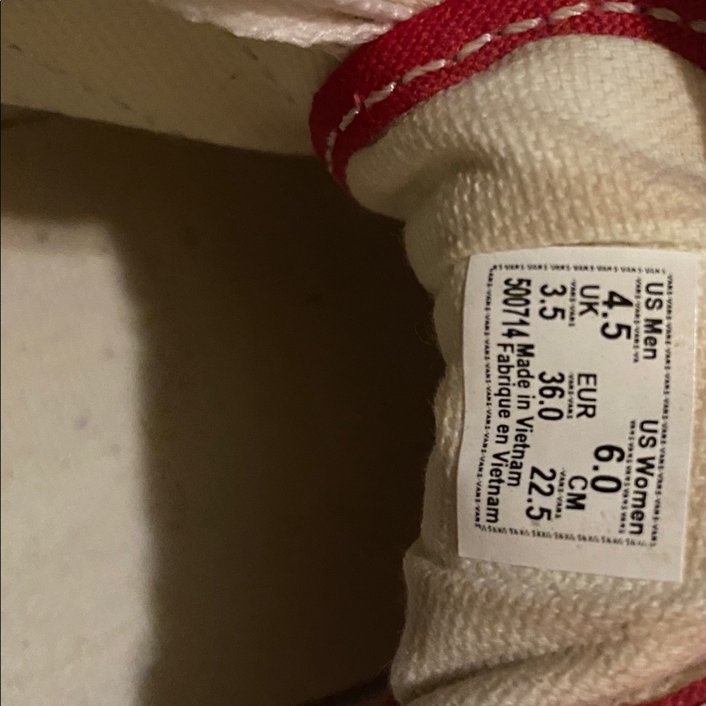 vans! - Picture 2 of 3